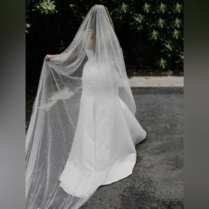 Bride Pearl Cathedral Veil